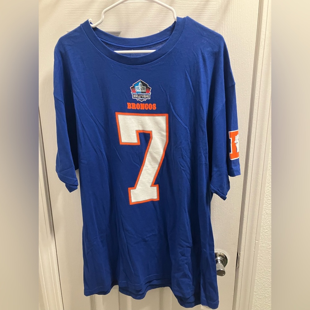 Denver Broncos John Elway HOF T-shirt